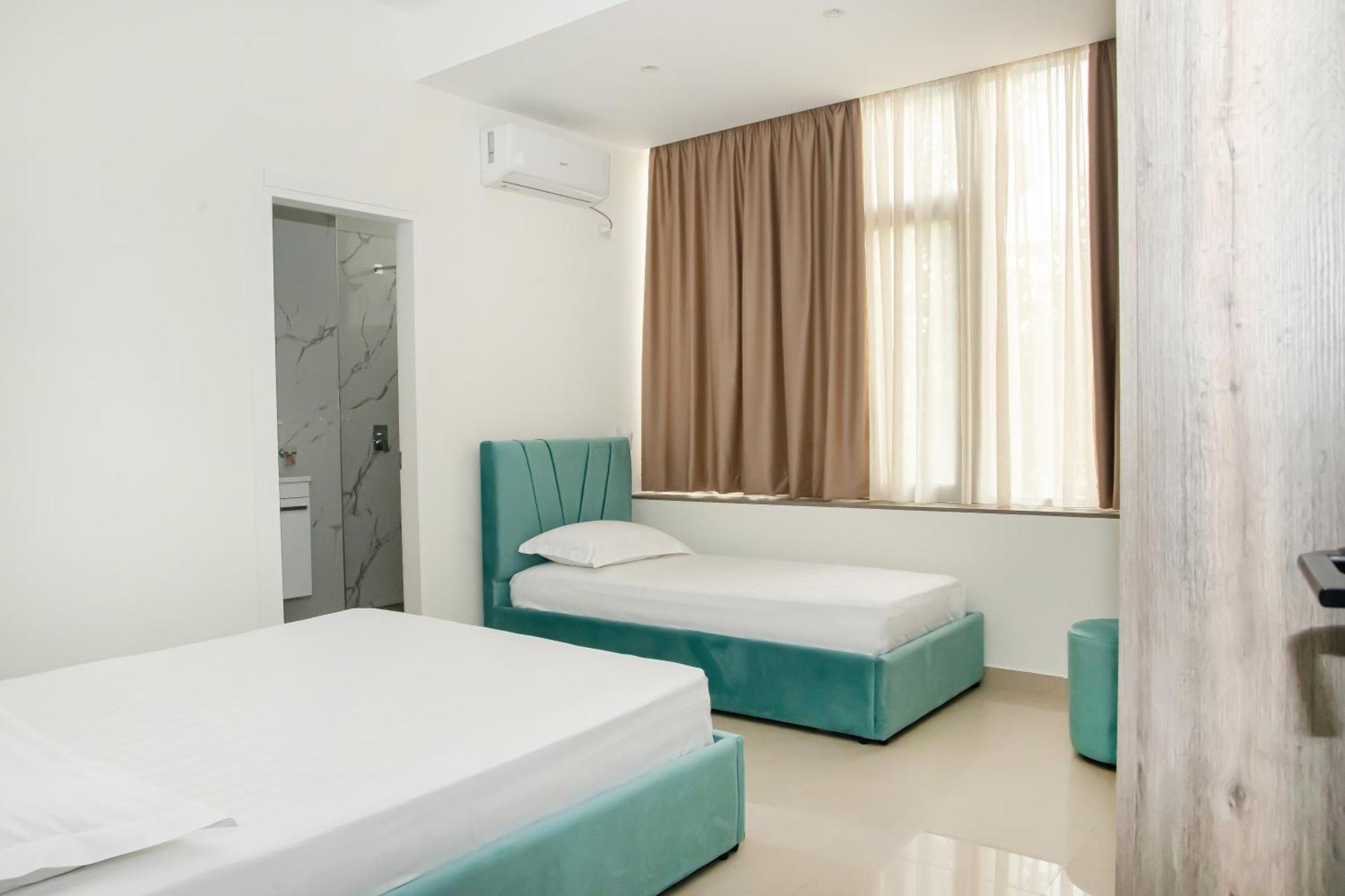 Alv Rent Rooms Vlorë エクステリア 写真