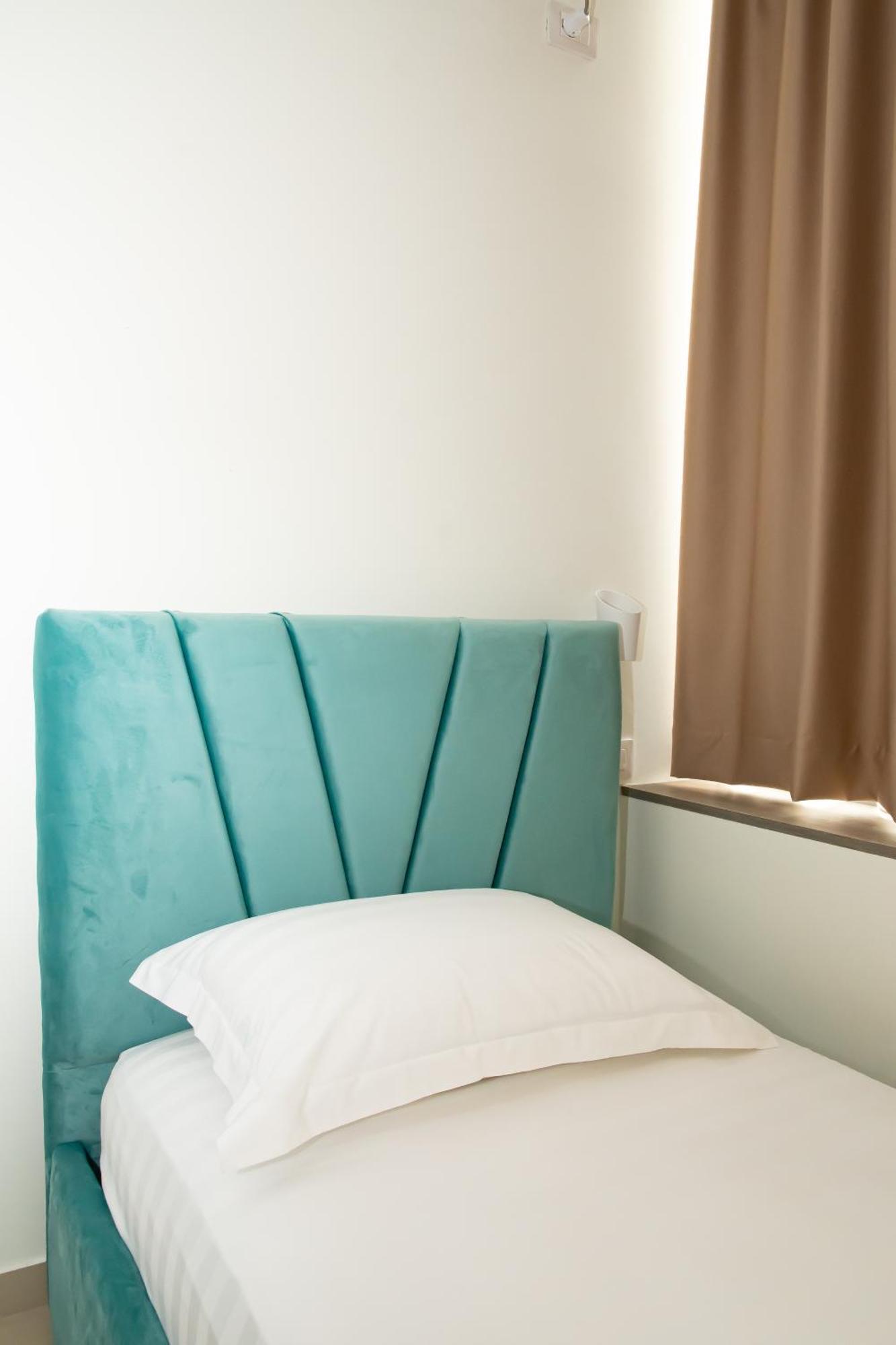 Alv Rent Rooms Vlorë エクステリア 写真