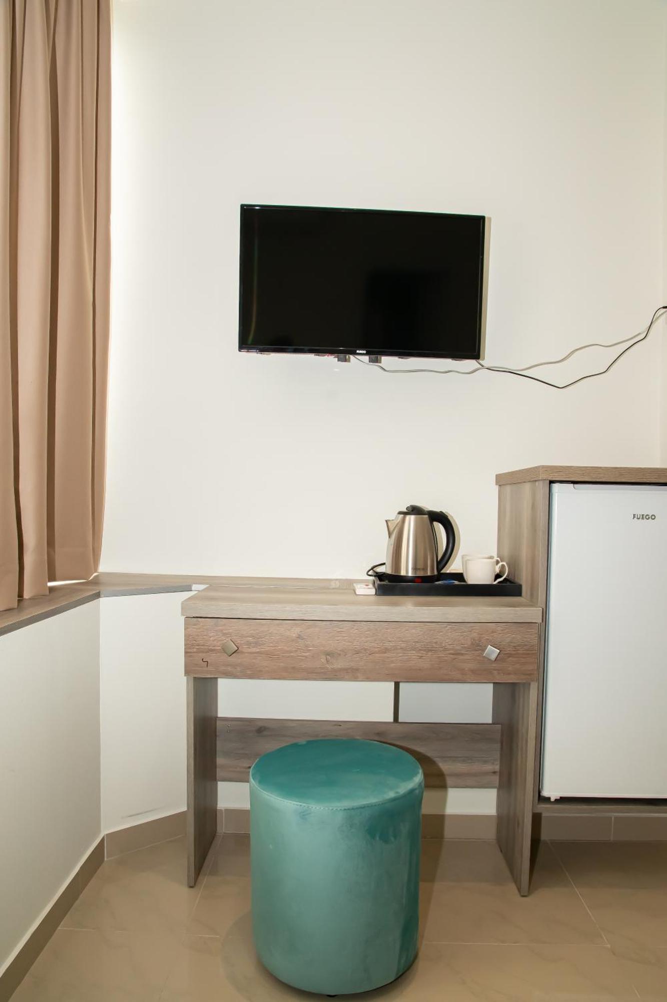 Alv Rent Rooms Vlorë エクステリア 写真
